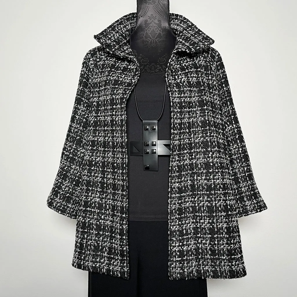 Abbey Swing Coat - One Of A Kind - Boucle plaid
