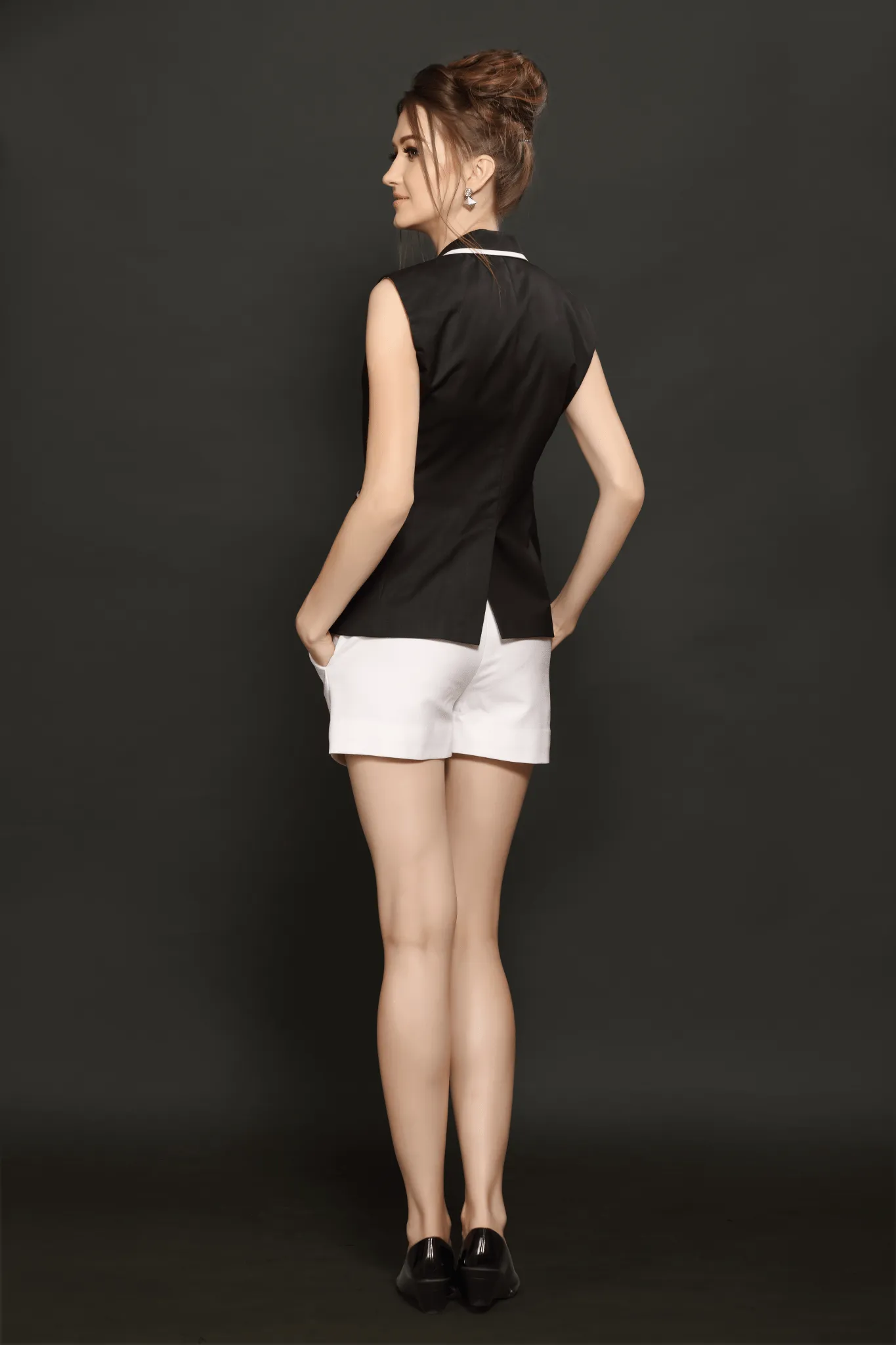 Black-White Piping Waistcoat