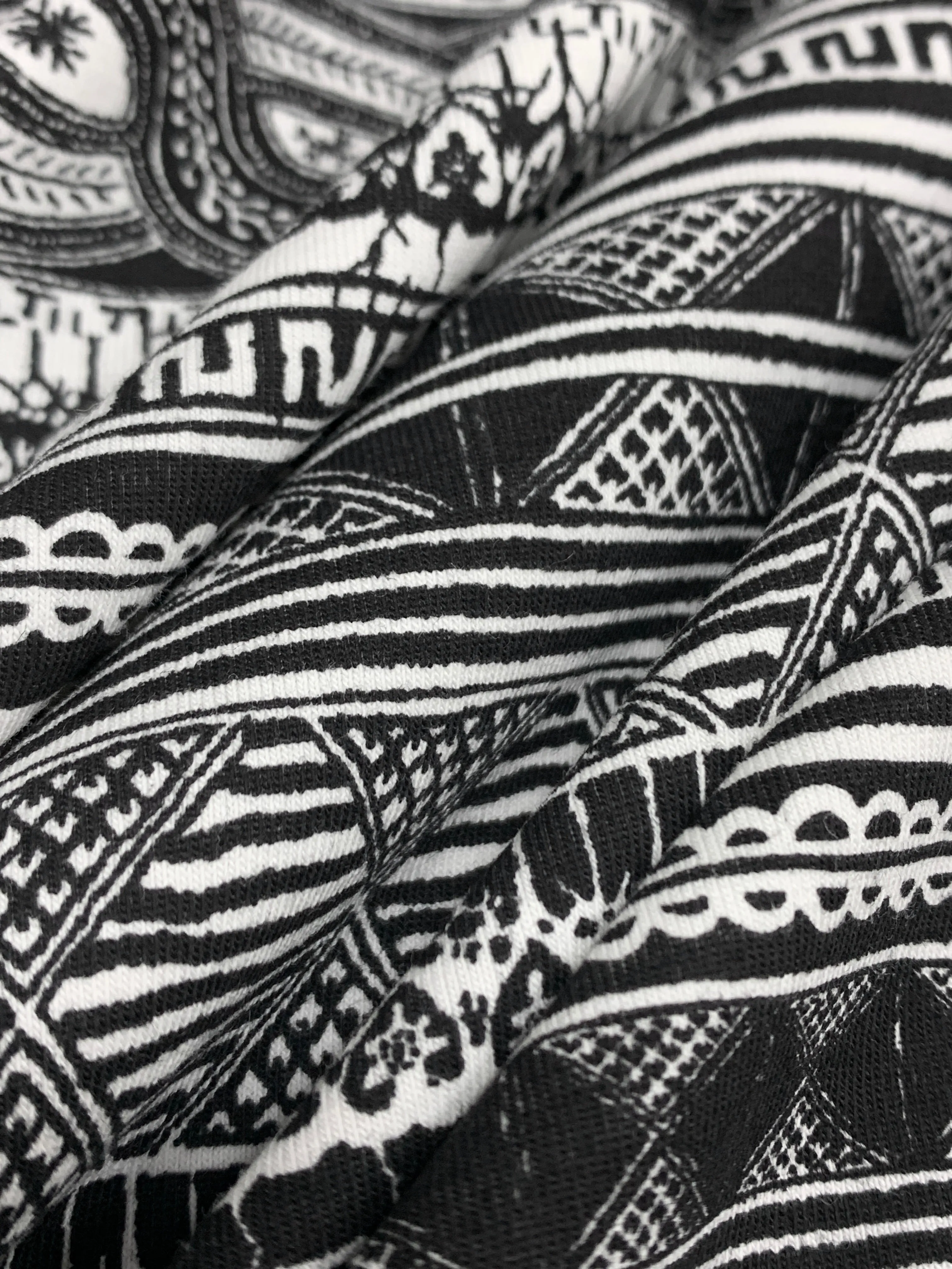 CK-1787W TRIBAL AZTEC PRINT COTTON KNIT. FRANCE