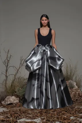 Sleeveless Princess Dress with Bow