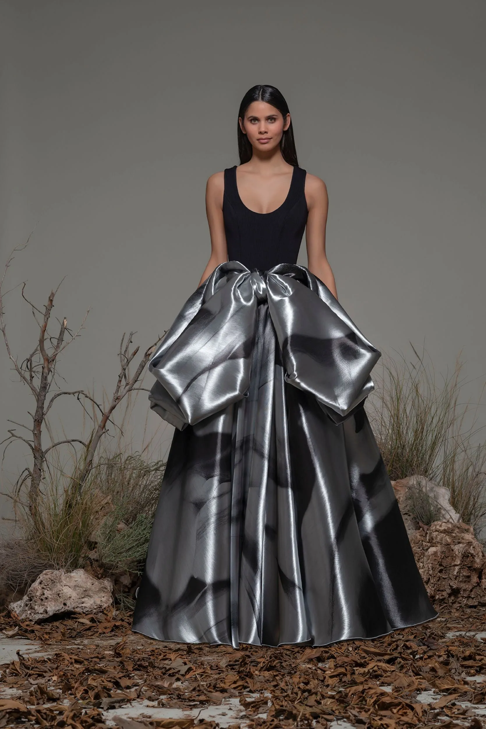 Sleeveless Princess Dress with Bow