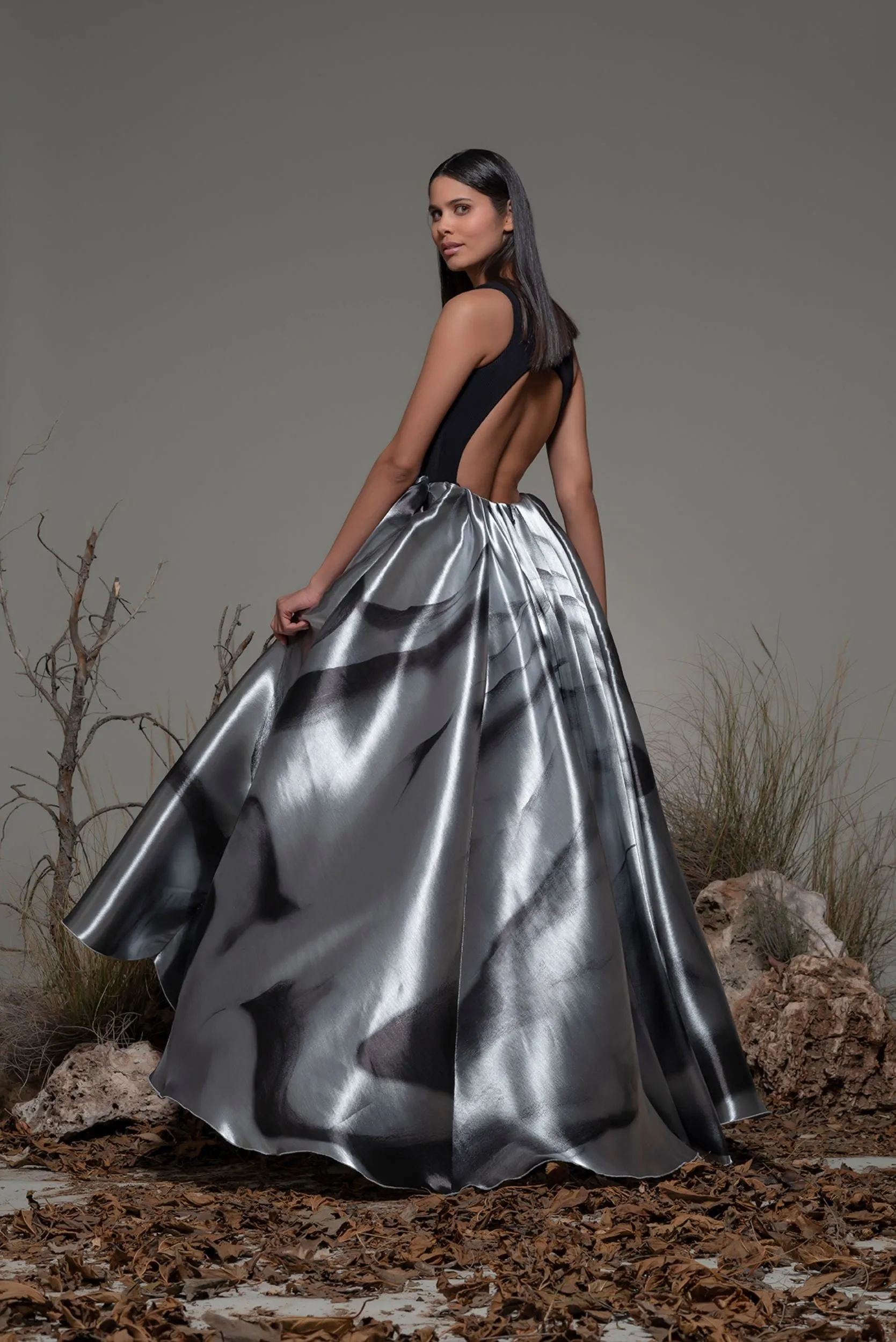 Sleeveless Princess Dress with Bow